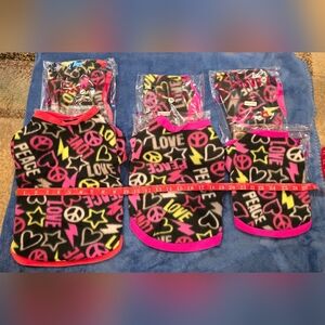 Peace/Love Dog Sweater, L/red Trim, M/pink Trim Or S/pink Trim. Price Is For 1
